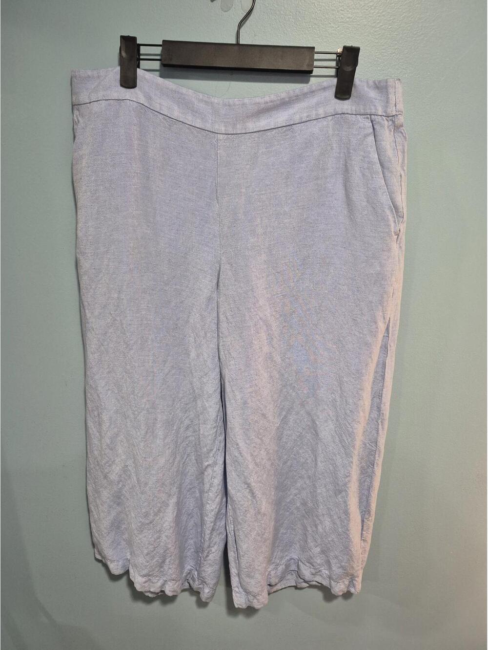 LOFT Light Blue Wide Leg Cropped Pants Size Large